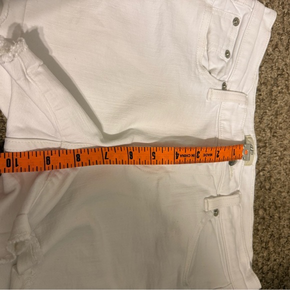 J. Crew Size 25 Women’s White Mid Rise Denim Shorts Zip-Fly Casual Summer Cuffed - Picture 10 of 10